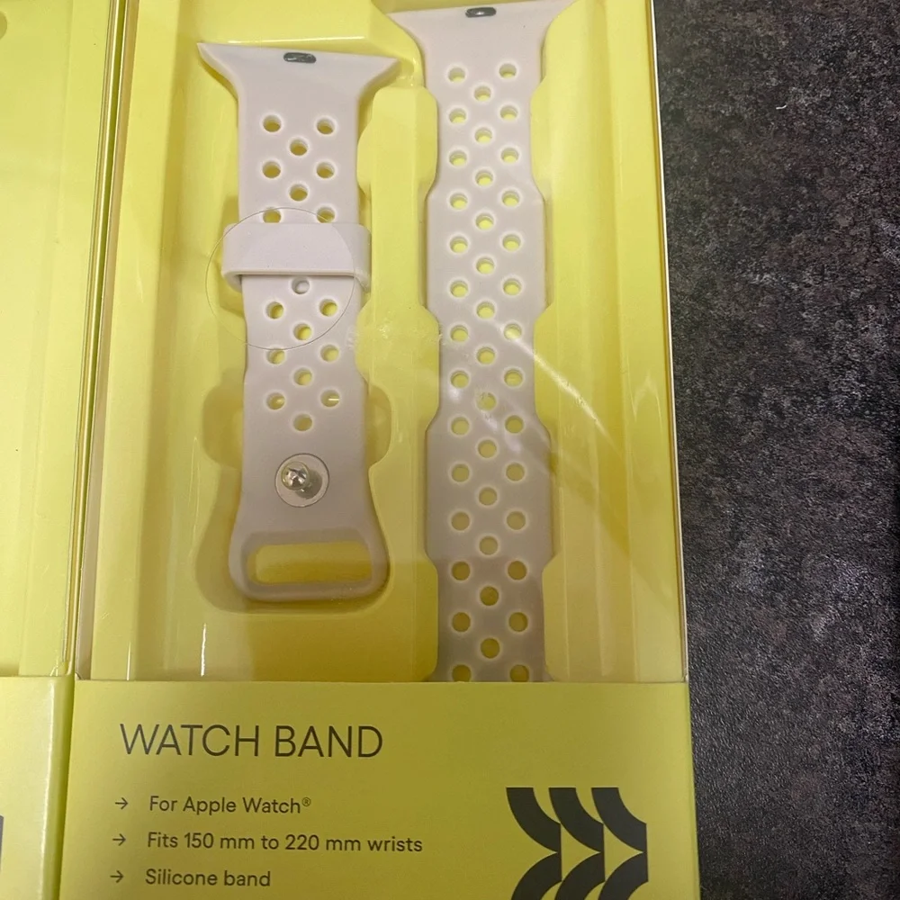2 Apple all in motion Watch Bands